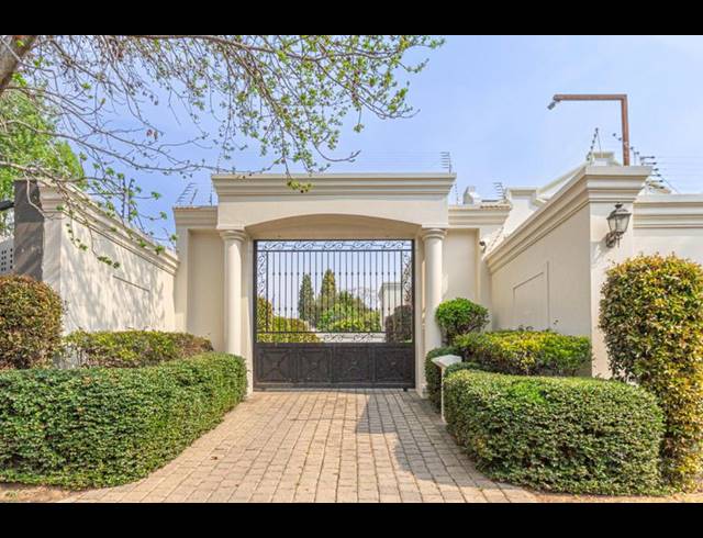 5 BEDROOM HOUSE FOR SALE IN BRYANSTON